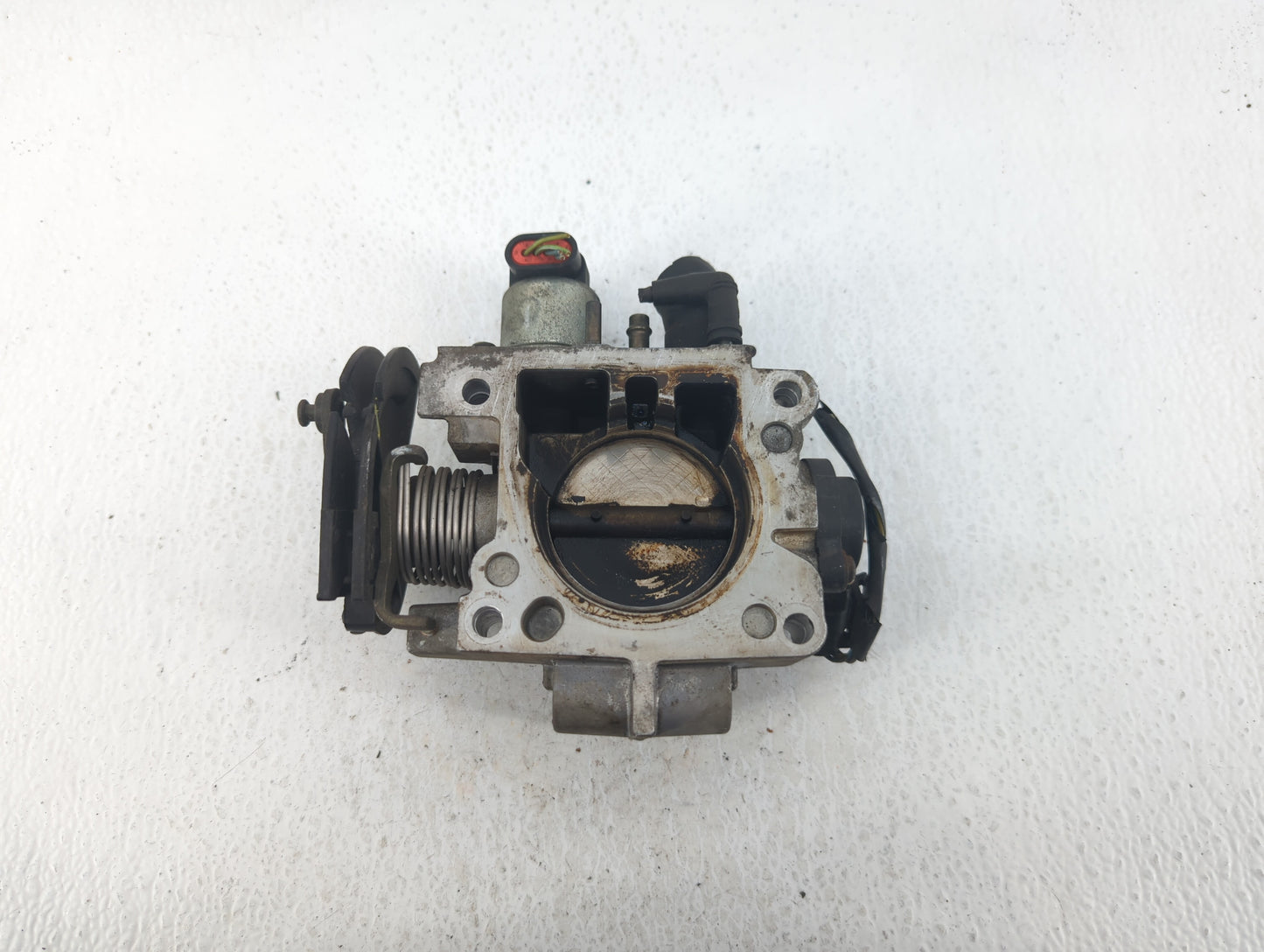 1998-1999 Isuzu Hombre Throttle Body P/N:17857878 Fits Fits 1998 1999 OEM Used Auto Parts - Oemusedautoparts1.com