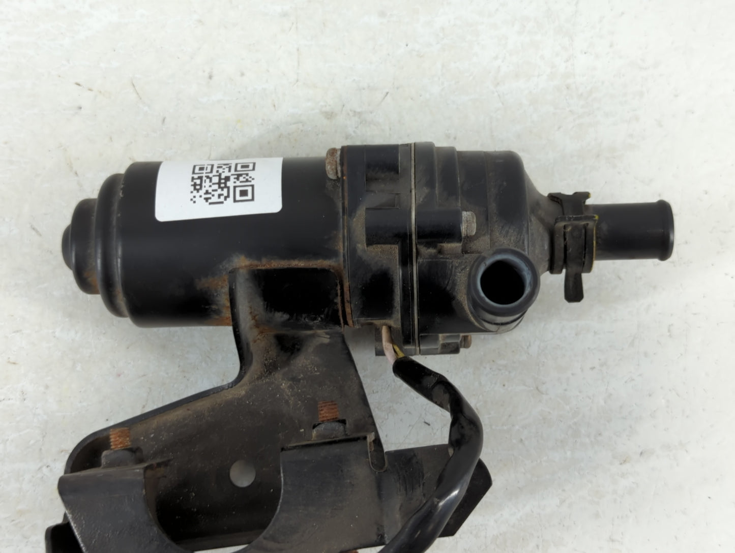 1998 Jaguar Xj COOLAMT PUMP - Oemusedautoparts1.com