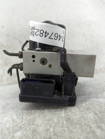 compare product 1998 Jaguar Xj8 ABS Pump Control Module Replacement P/N:LNC2210AD 10.0946-1003.3 Fits OEM Used Auto Parts