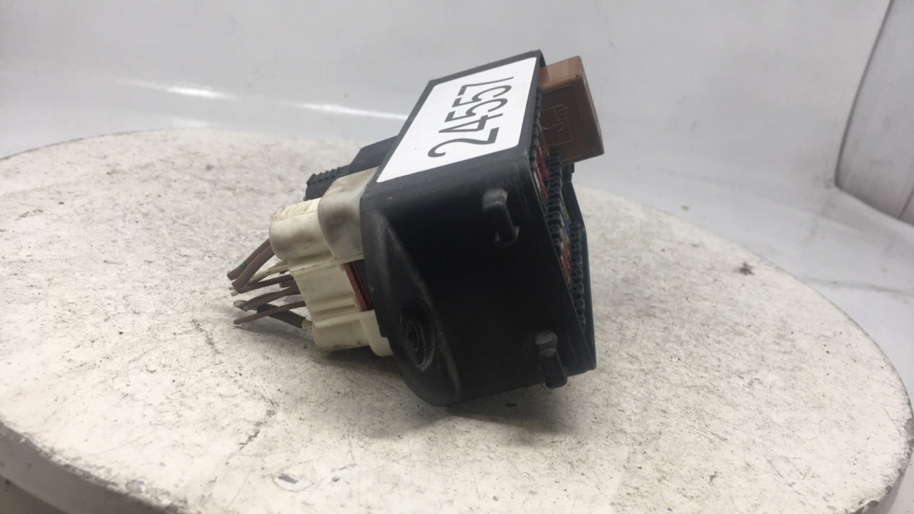 1998 Jaguar Xj8 Fusebox Fuse Box Panel Relay Module P/N:LNC2800AC Fits OEM Used Auto Parts - Oemusedautoparts1.com