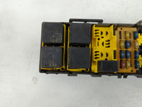 1998 Jeep Cherokee Fusebox Fuse Box Panel Relay Module P/N:P56009743AB Fits OEM Used Auto Parts - Oemusedautoparts1.com