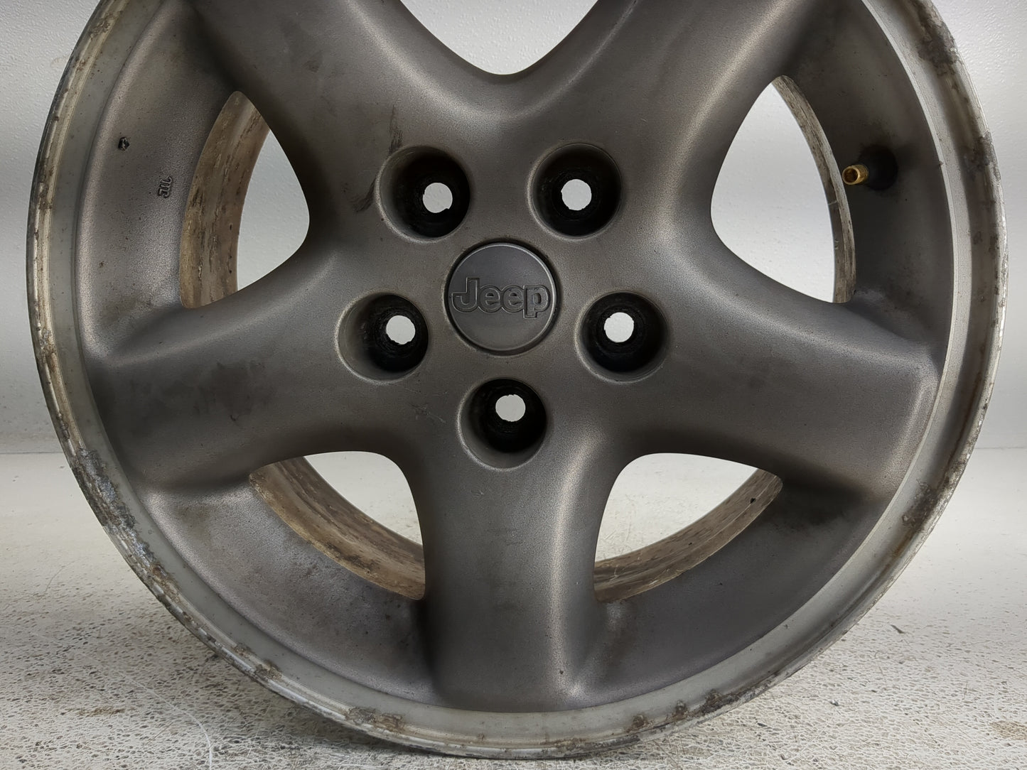 1997-2001 Jeep Cherokee Oem Wheel Rim - Oemusedautoparts1.com