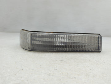 1993-1998 Jeep Grand Cherokee Tail Light Assembly Passenger Right OEM P/N:55054580 55054584 Fits OEM Used Auto Parts - Oemus