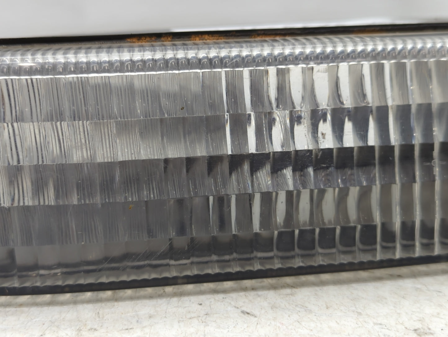 1993-1998 Jeep Grand Cherokee Tail Light Assembly Passenger Right OEM P/N:55054580 55054584 Fits OEM Used Auto Parts - Oemus