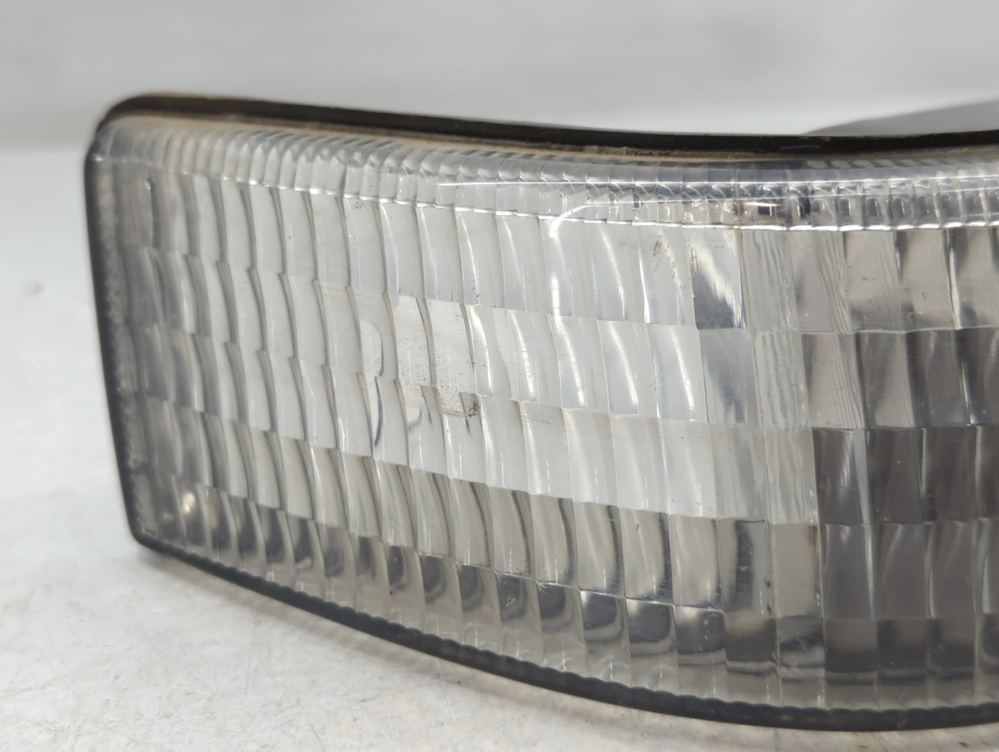 1993-1998 Jeep Grand Cherokee Tail Light Assembly Passenger Right OEM P/N:55054580 55054584 Fits OEM Used Auto Parts - Oemus