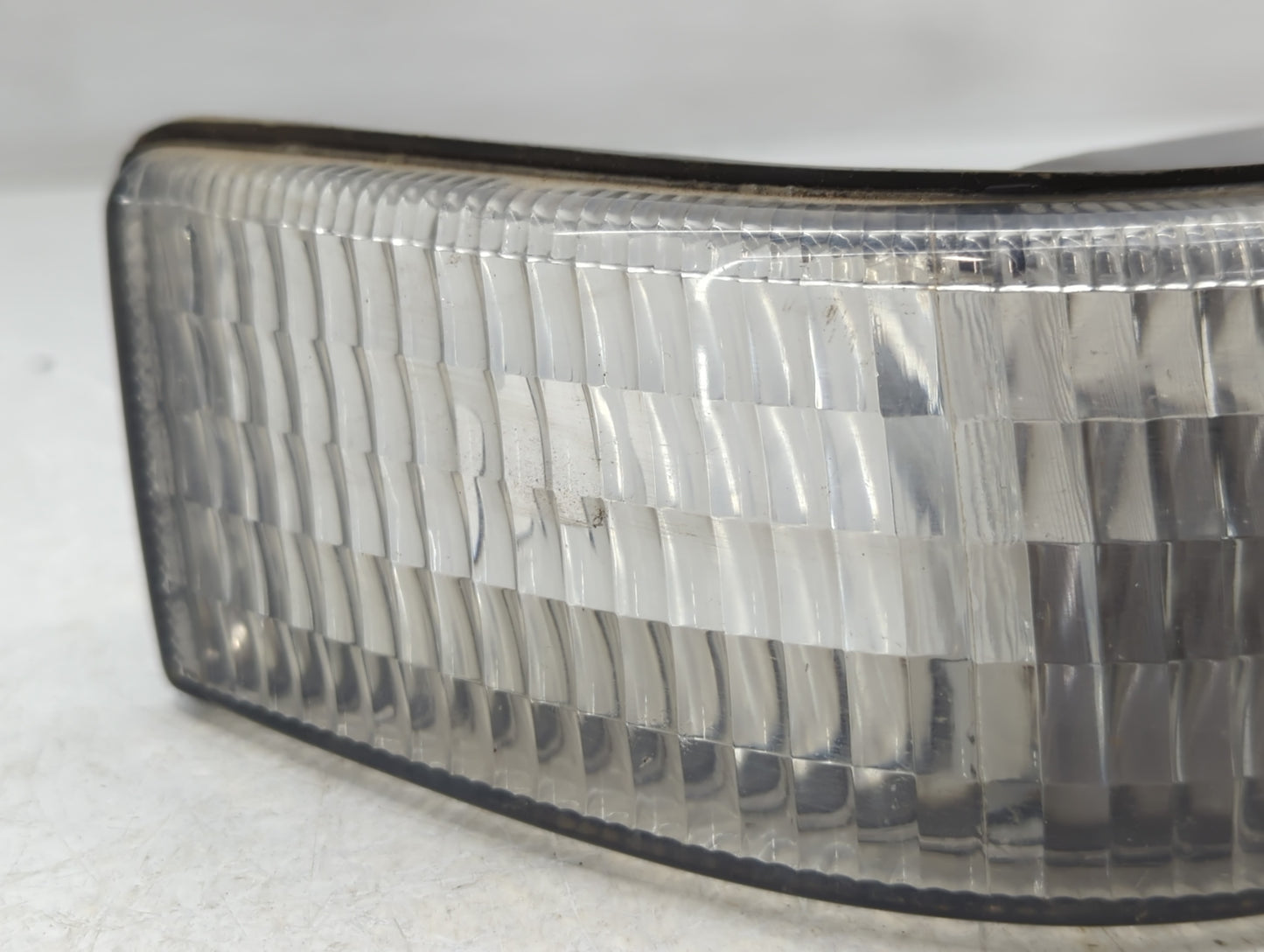 1993-1998 Jeep Grand Cherokee Tail Light Assembly Passenger Right OEM P/N:55054580 55054584 Fits OEM Used Auto Parts - Oemus