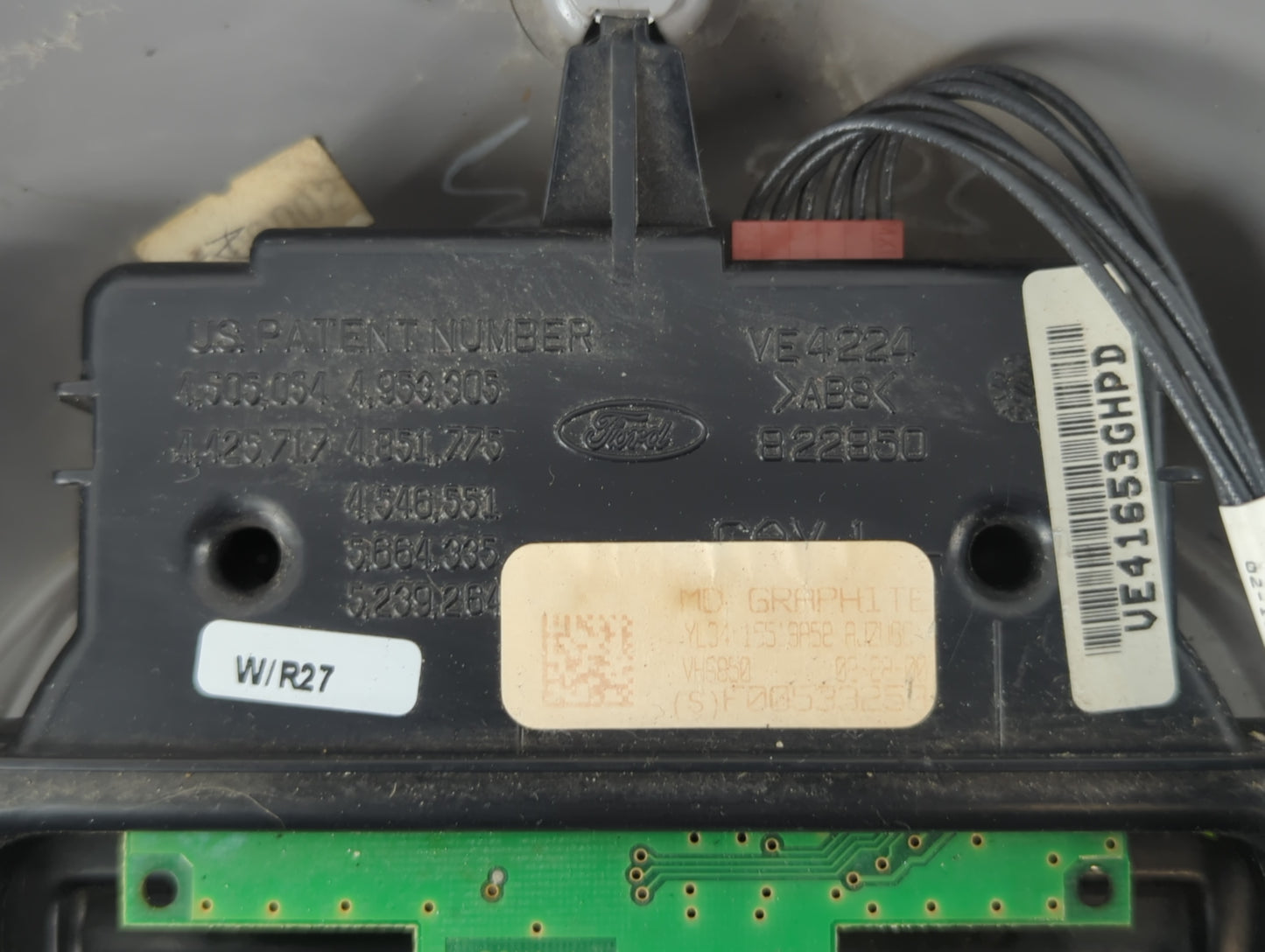 1998 Jeep Grand Cherokee Overhead Roof Console - Oemusedautoparts1.com