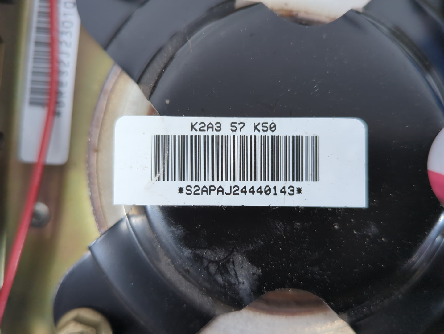 1998 Kia Sephia Air Bag Driver Left Steering Wheel Mounted Fits OEM Used Auto Parts - Oemusedautoparts1.com