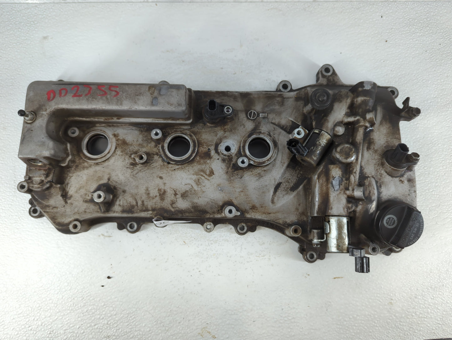 1998 Lexus Es300 Driver Left Cylinder Head Valve Cover Fits OEM Used Auto Parts - Oemusedautoparts1.com