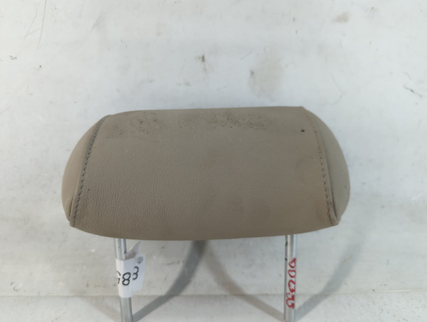 1998 Lexus Es300 Headrest Head Rest Front Driver Passenger Seat Fits OEM Used Auto Parts - Oemusedautoparts1.com