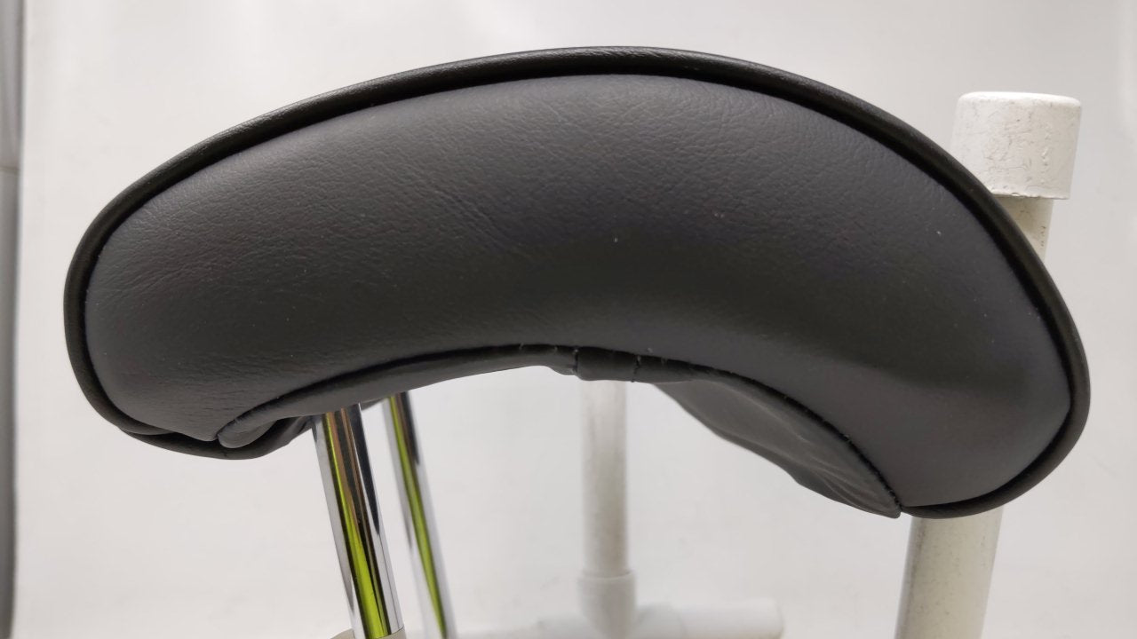 1998 Lexus Gs300 Headrest Head Rest Rear Center Seat Fits OEM Used Auto Parts - Oemusedautoparts1.com