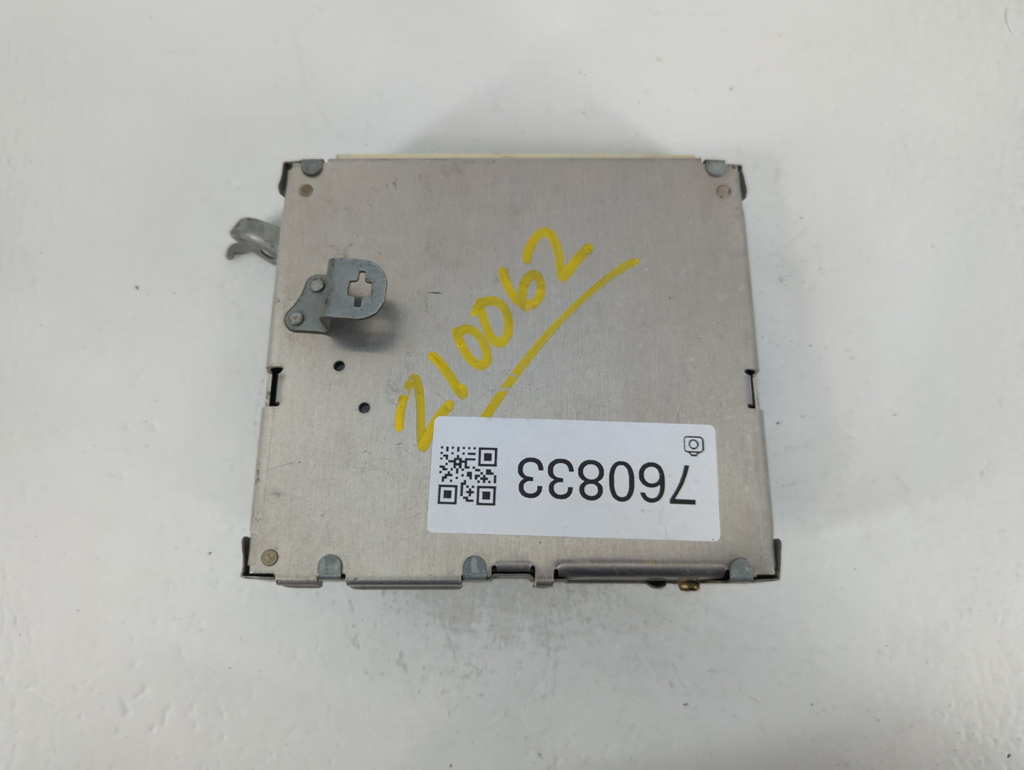 1998-1999 Lexus Gs300 Body Control Module Bcm Inner Cabin Fuse Box - Oemusedautoparts1.com