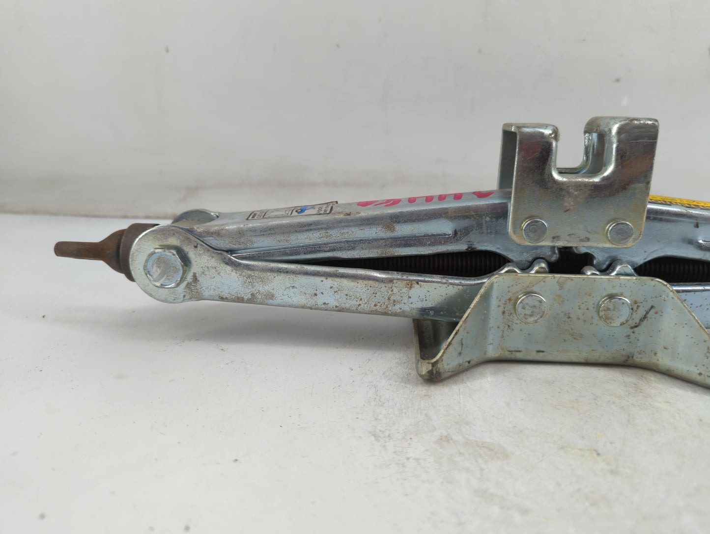 1998 Lexus Gs300 Spare Scissor Car Jack - Oemusedautoparts1.com