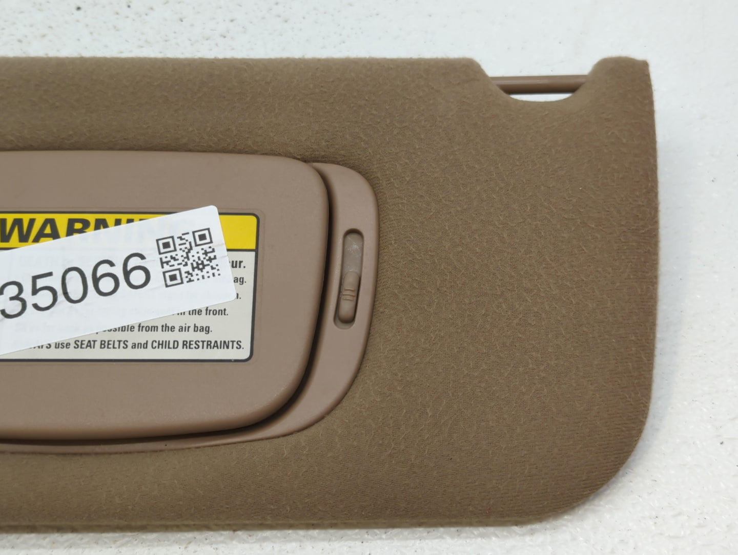 1998 Lincoln Continental Sun Visor Shade Replacement Driver Left Mirror Fits OEM Used Auto Parts - Oemusedautoparts1.com