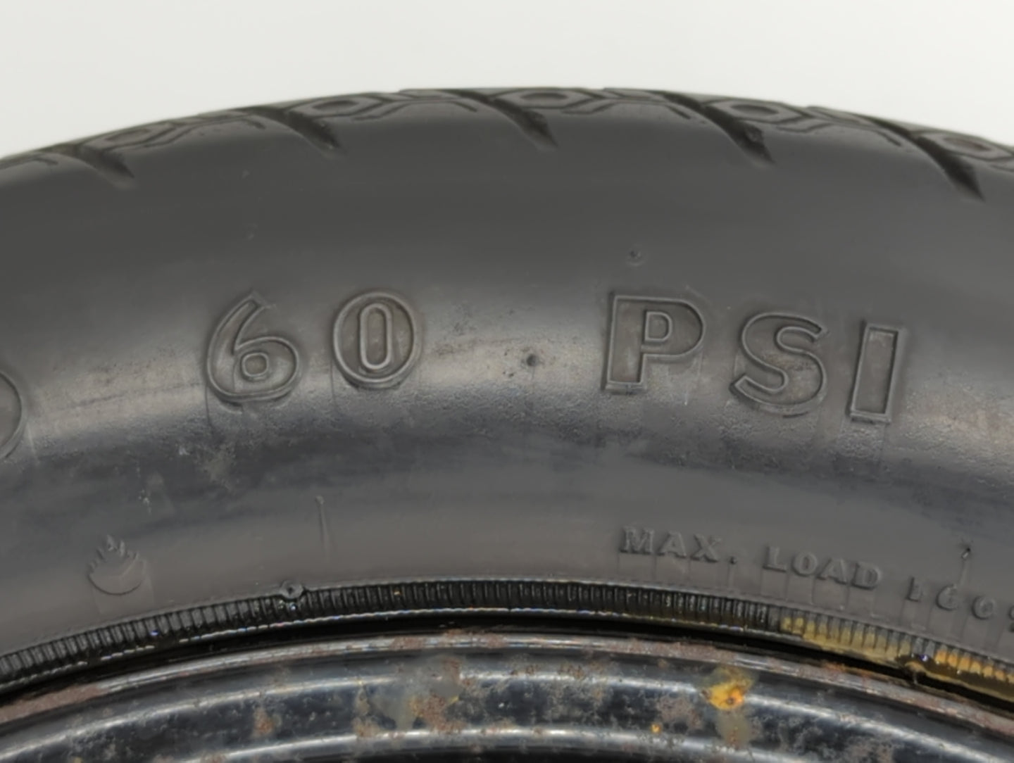 Lincoln Mark Iii Spare Donut Tire Wheel Rim Oem - Oemusedautoparts1.com