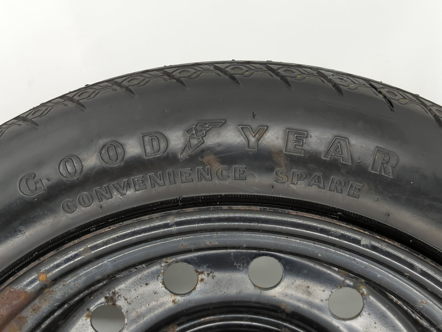 Lincoln Mark Iii Spare Donut Tire Wheel Rim Oem - Oemusedautoparts1.com