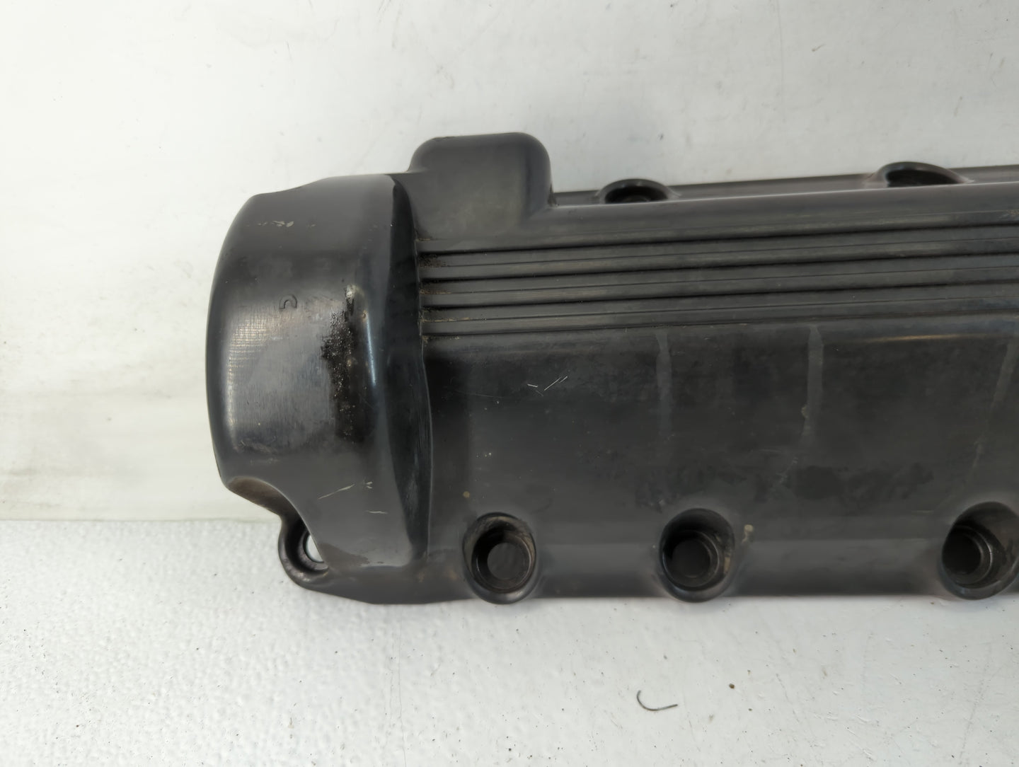 1998 Lincoln Naviga Driver Left Cylinder Head Valve Cover P/N:980480220 8G896AA Fits OEM Used Auto Parts - Oemusedautoparts1