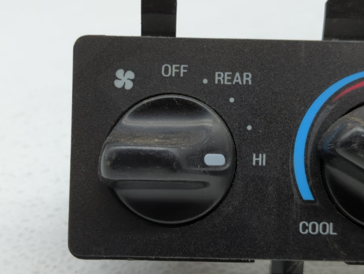 1998 Lincoln Navigator Climate Control Module Temperature AC/Heater Replacement P/N:F75H-19E764-BB F75H-19E764-CB Fits Fits 