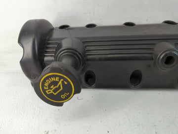 1998 Lincoln Navigator Driver Left Cylinder Head Valve Cover P/N:F65E-6591-CC F7UE-6591-JC Fits OEM Used Auto Parts