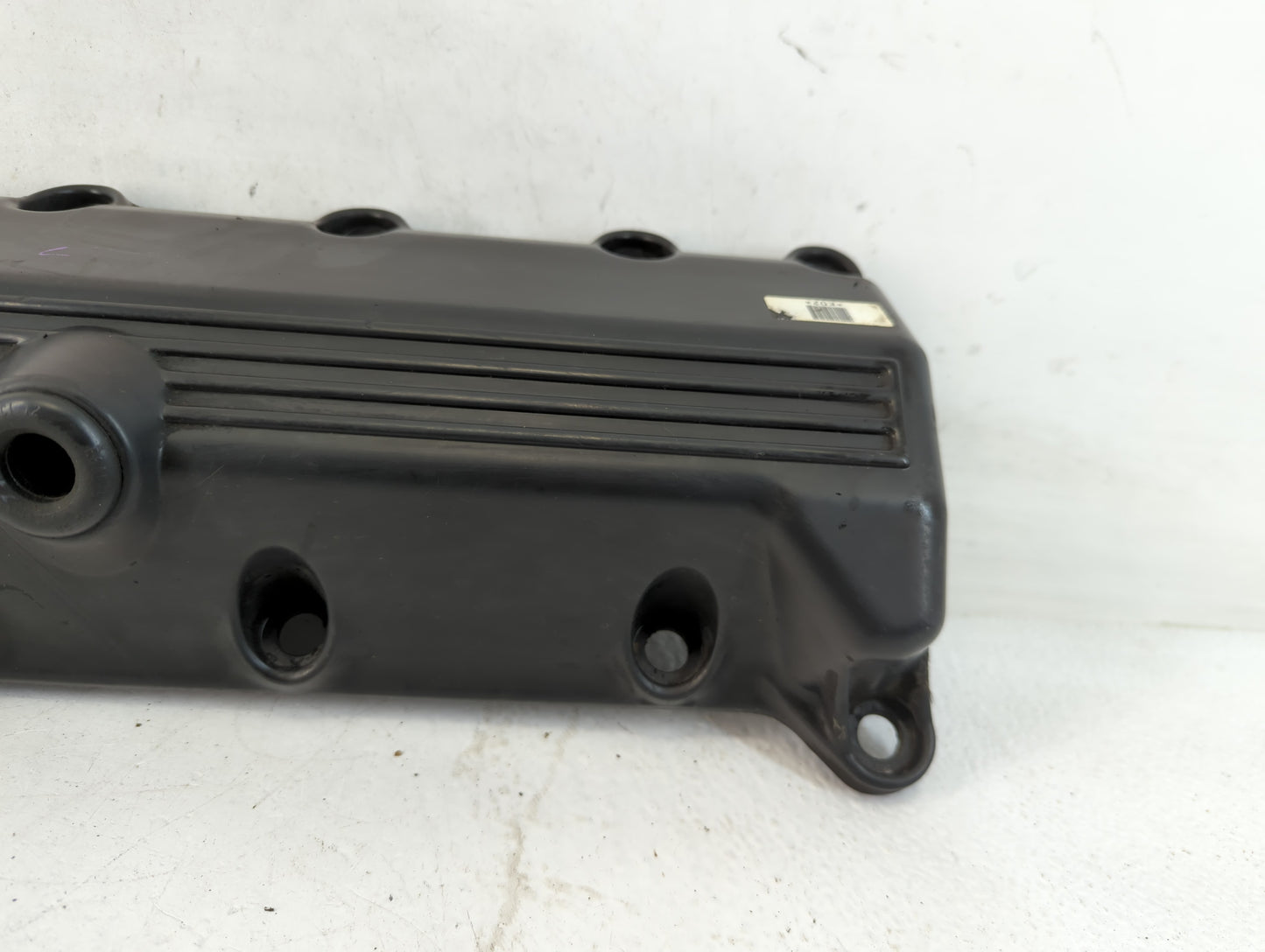 1998 Lincoln Navigator Driver Left Cylinder Head Valve Cover P/N:F65E-6591-CC F7UE-6591-JC Fits OEM Used Auto Parts - Oemuse