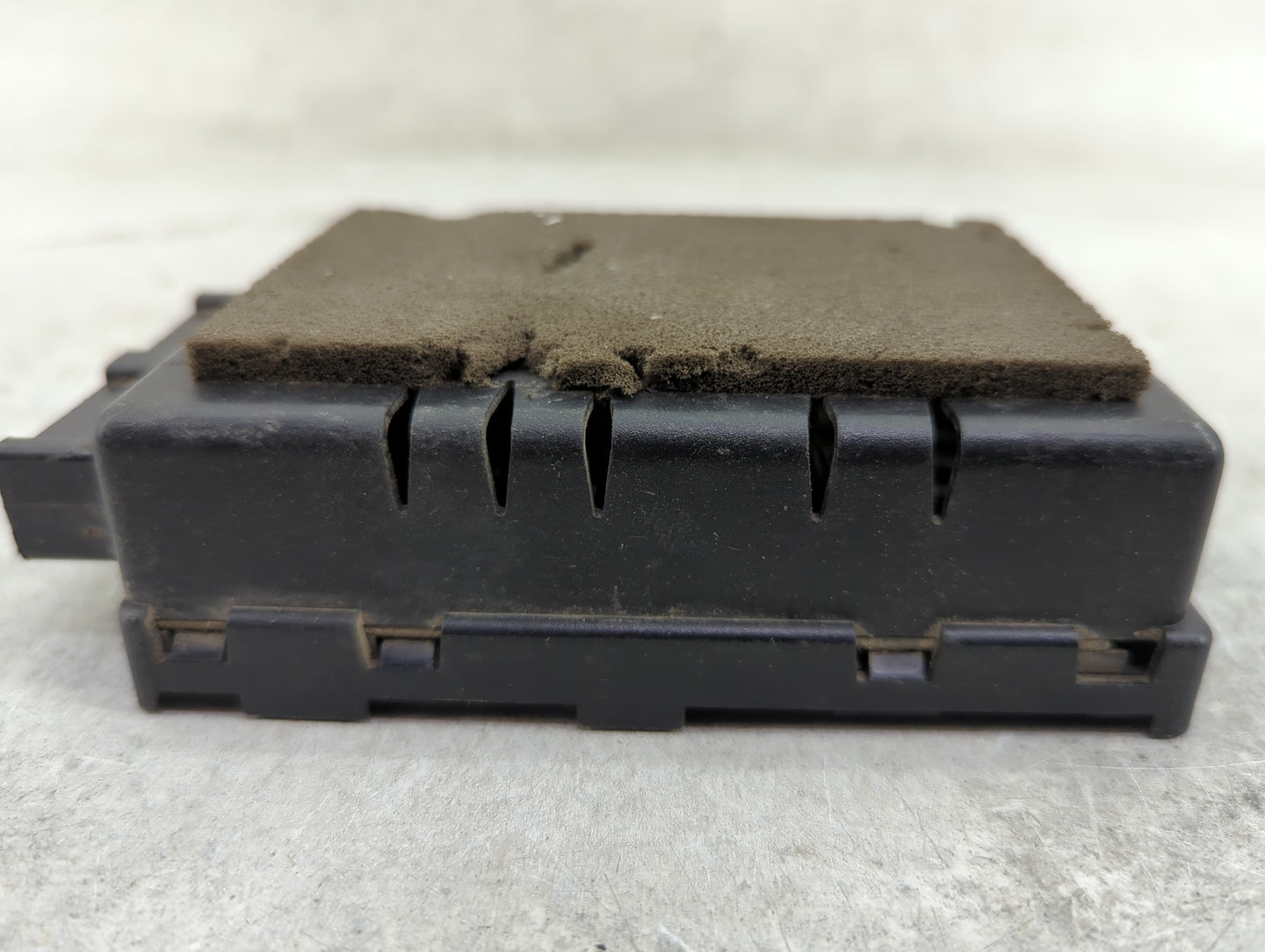 1998 Lincoln Town Car Body Control Module Bcm Inner Cabin Fuse Box - Oemusedautoparts1.com