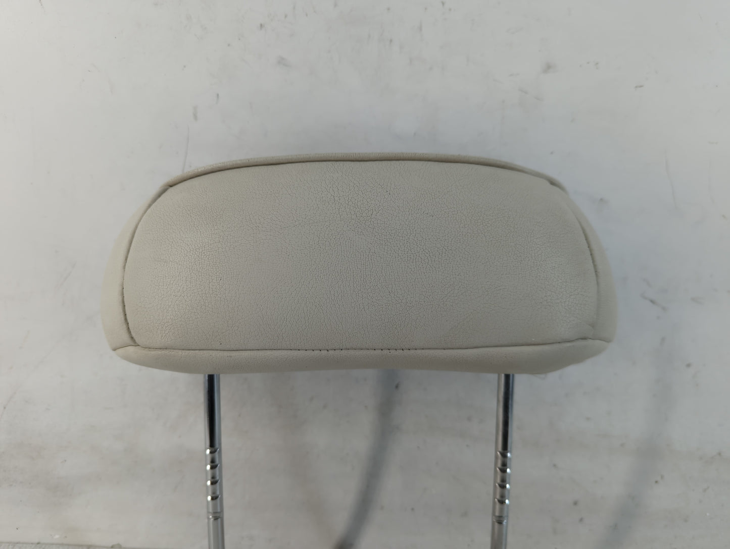 1998 Lincoln Town Car Headrest Head Rest Front Driver Passenger Seat Fits OEM Used Auto Parts - Oemusedautoparts1.com