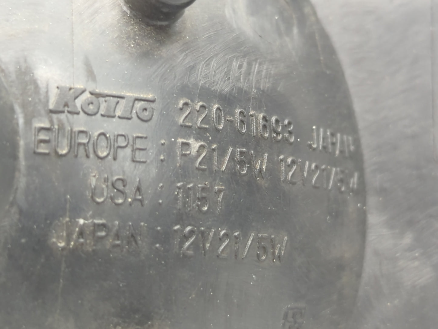 1996-1998 Mazda Millenia Tail Light Assembly Driver Left OEM P/N:220-61693 Fits Fits 1996 1997 1998 OEM Used Auto Parts - Oe