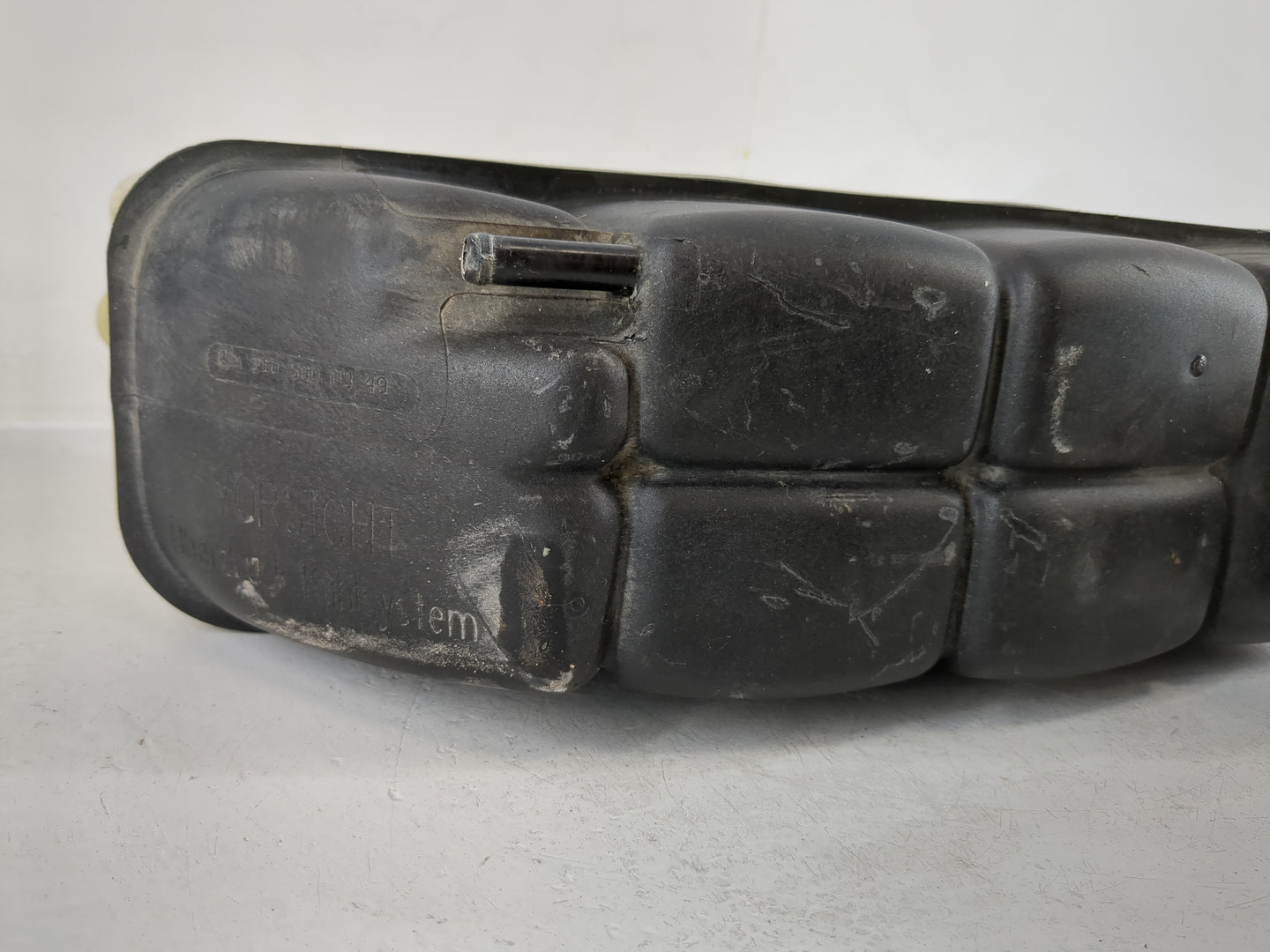 Mercedes-benz E300 Windshield Washer Fluid Reservoir Bottle Oem - Oemusedautoparts1.com