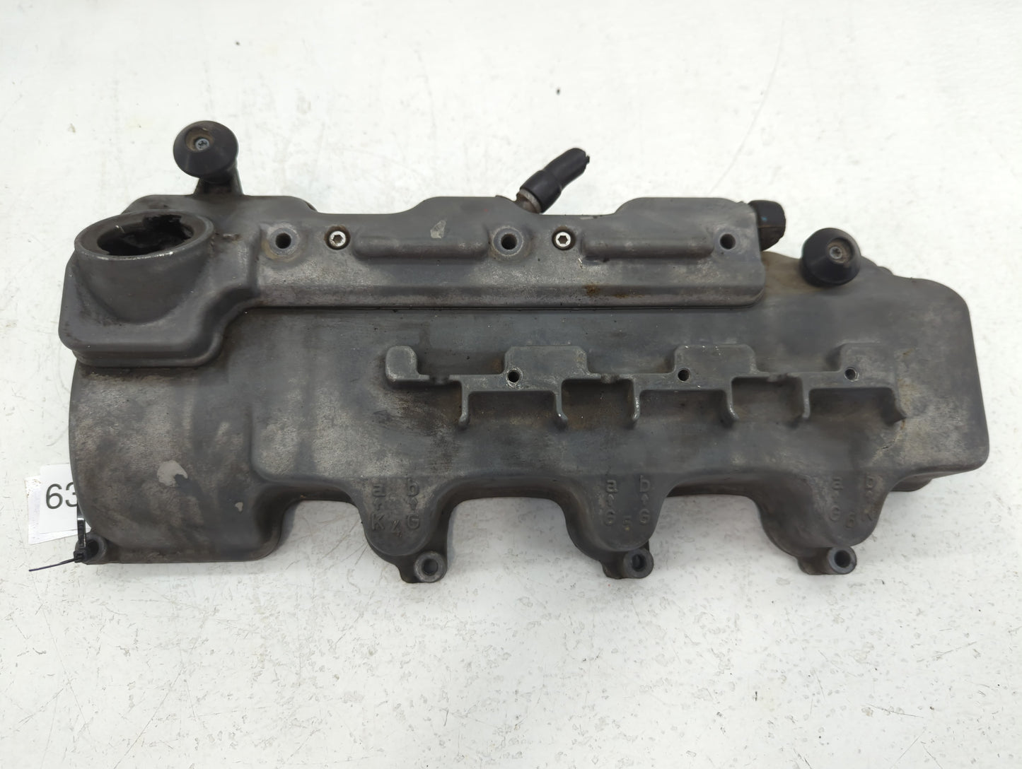 1998 Mercedes-Benz E320 Driver Left Cylinder Head Valve Cover Fits OEM Used Auto Parts - Oemusedautoparts1.com