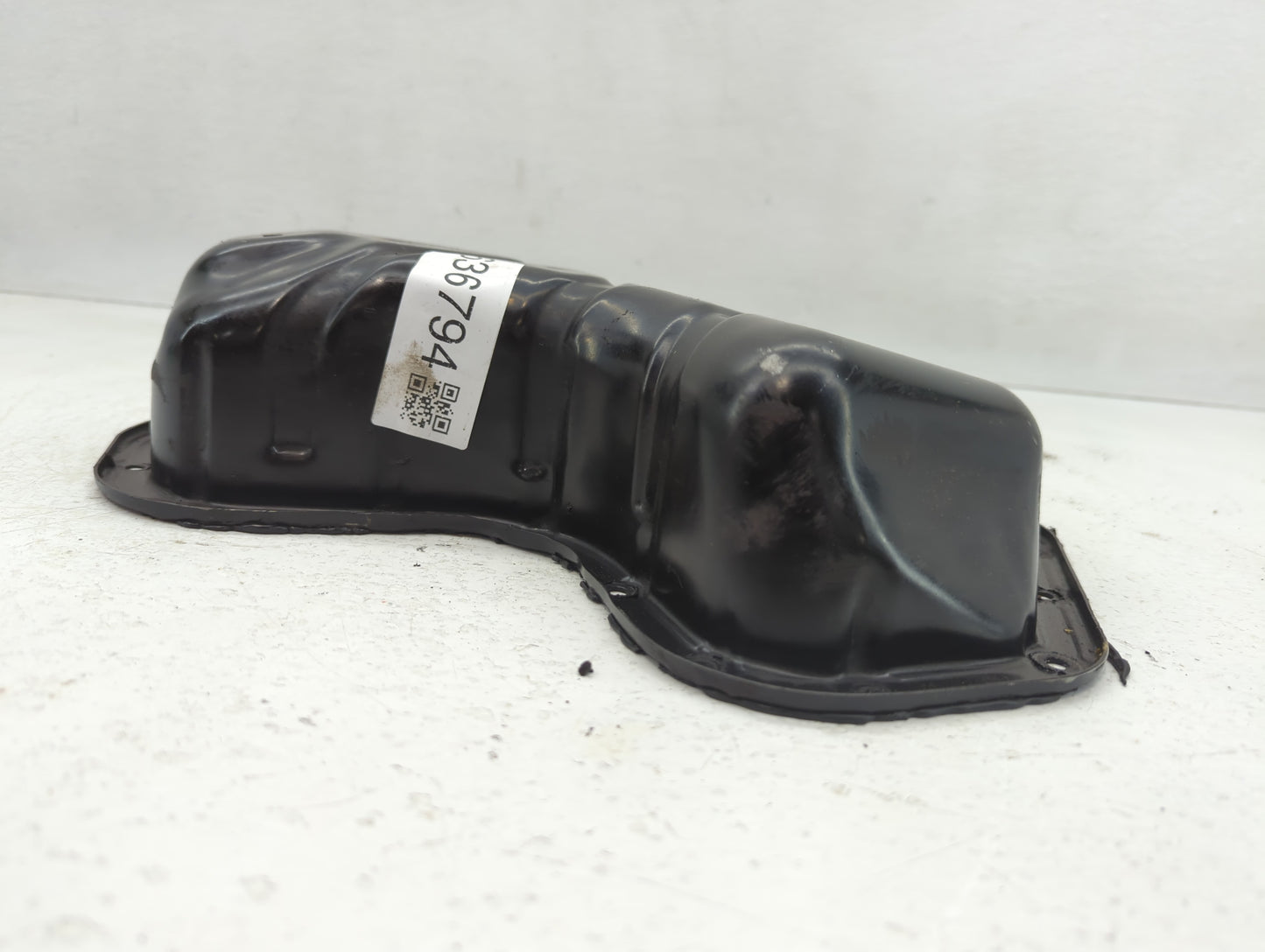 1998 Mercedes-Benz E320 Engine Oil Pan Fits OEM Used Auto Parts - Oemusedautoparts1.com