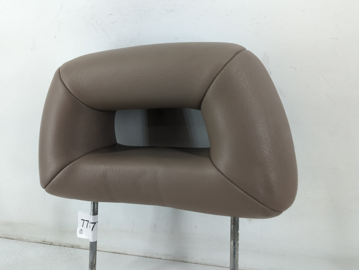 1998 Mercury Grand Marquis Headrest Head Rest Front Driver Passenger Seat Fits OEM Used Auto Parts - Oemusedautoparts1.com
