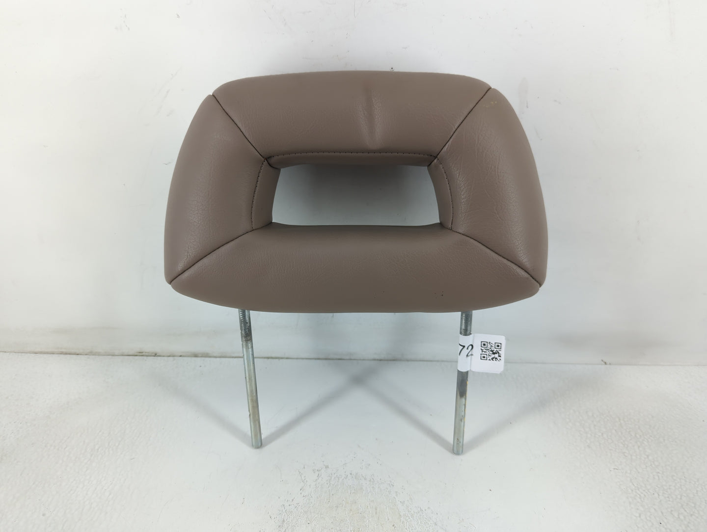 1998 Mercury Grand Marquis Headrest Head Rest Front Driver Passenger Seat Fits OEM Used Auto Parts - Oemusedautoparts1.com