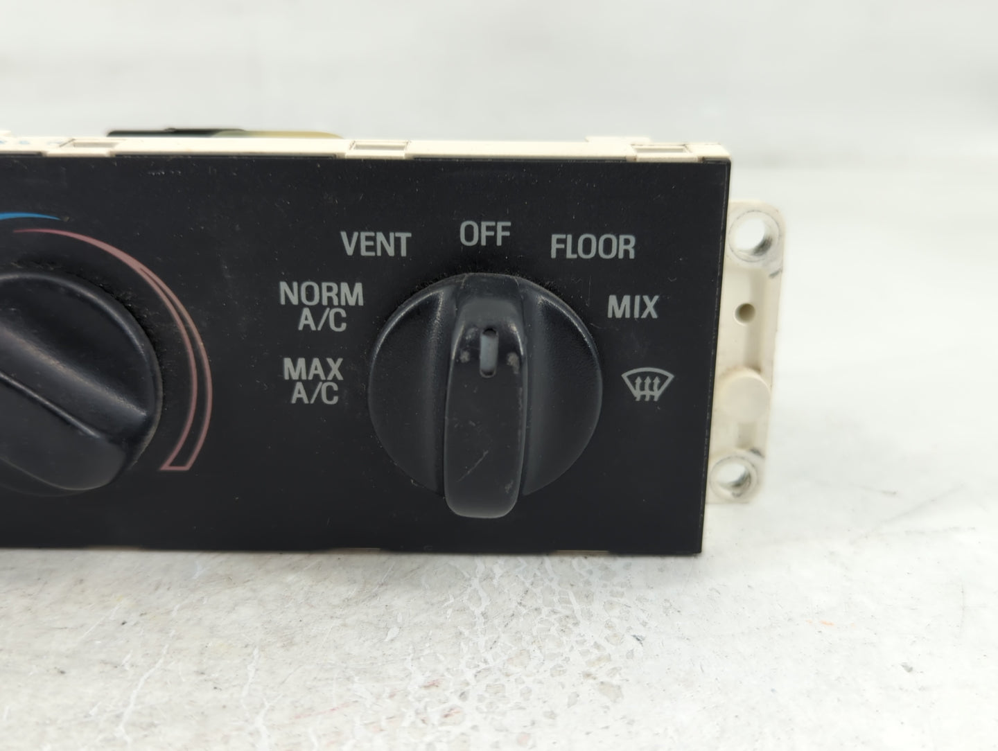 1998-2009 Mercury Grand Marquis Climate Control Module Temperature AC/Heater Replacement Fits OEM Used Auto Parts - Oemuseda