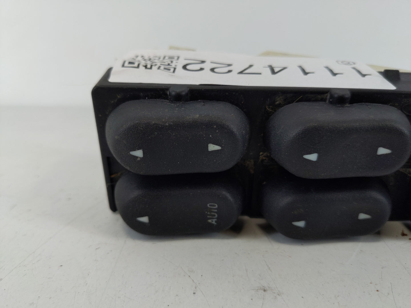 1998 Mercury Sable Master Power Window Switch Replacement Driver Side Left P/N:F7DB-14540-AAW Fits OEM Used Auto Parts - Oem
