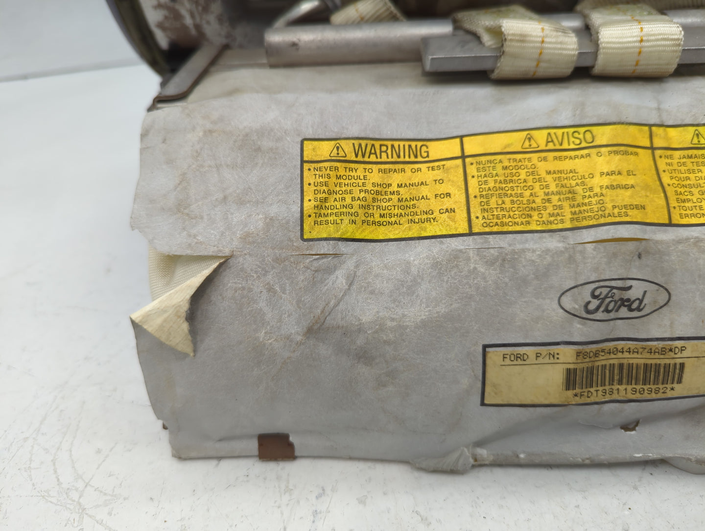 1998 Mercury Sable Air Bag Driver Left Steering Wheel Mounted P/N:F8DB54044A74AB Fits OEM Used Auto Parts - Oemusedautoparts