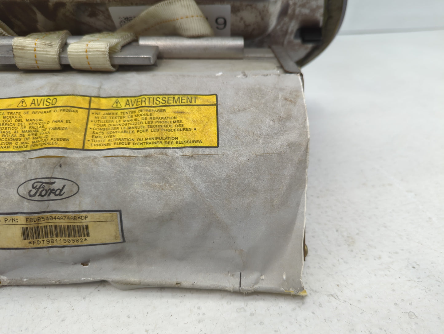 1998 Mercury Sable Air Bag Driver Left Steering Wheel Mounted P/N:F8DB54044A74AB Fits OEM Used Auto Parts - Oemusedautoparts