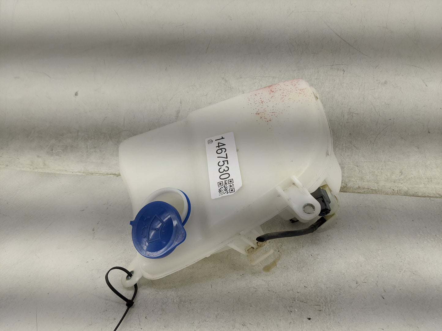 1998 Mitsubishi Lancer Windshield Washer Fluid Reservoir Bottle - Oemusedautoparts1.com