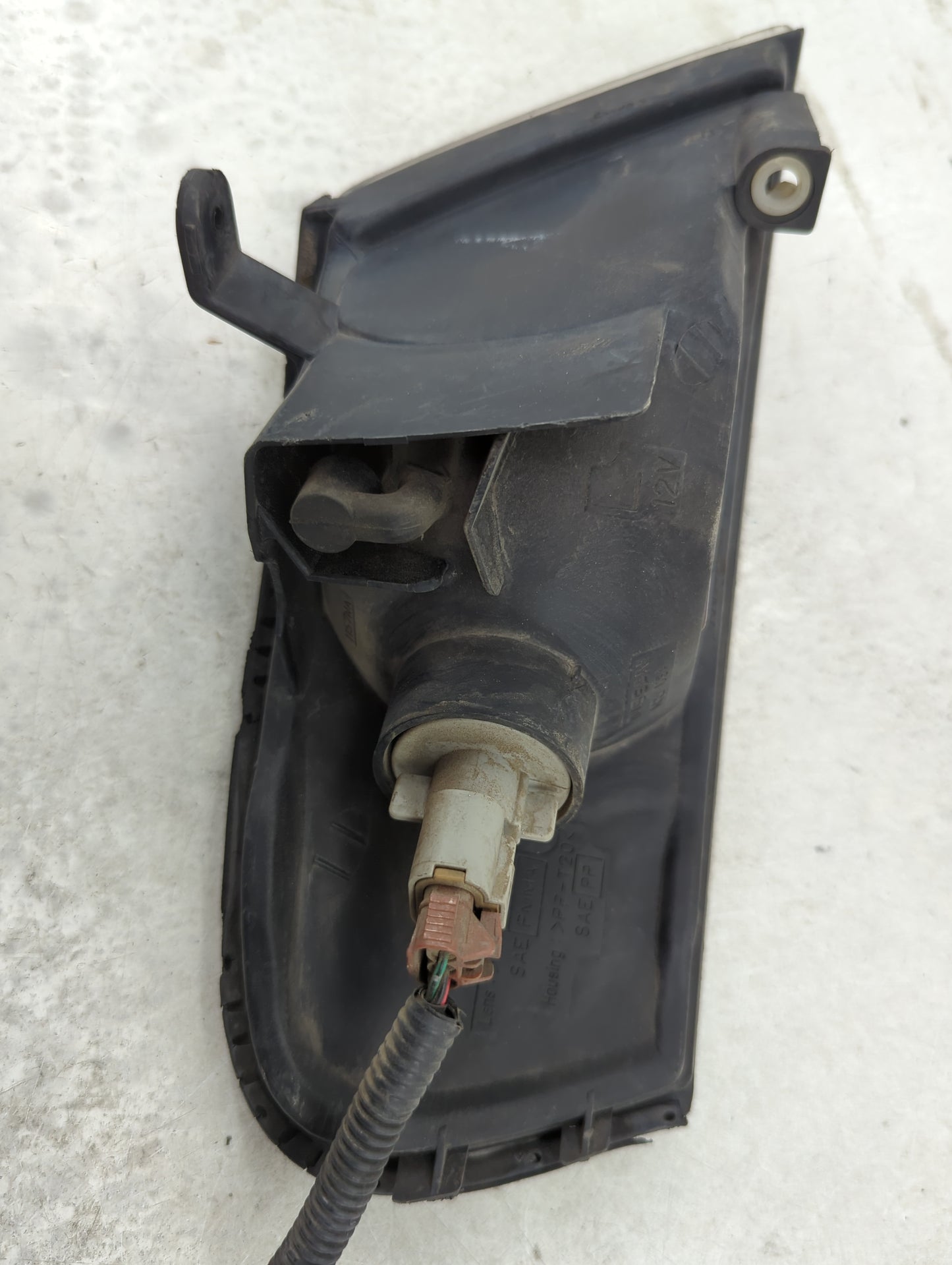 1998-1999 Nissan Altima Passenger Right Oem Head Light Headlight Lamp - Oemusedautoparts1.com
