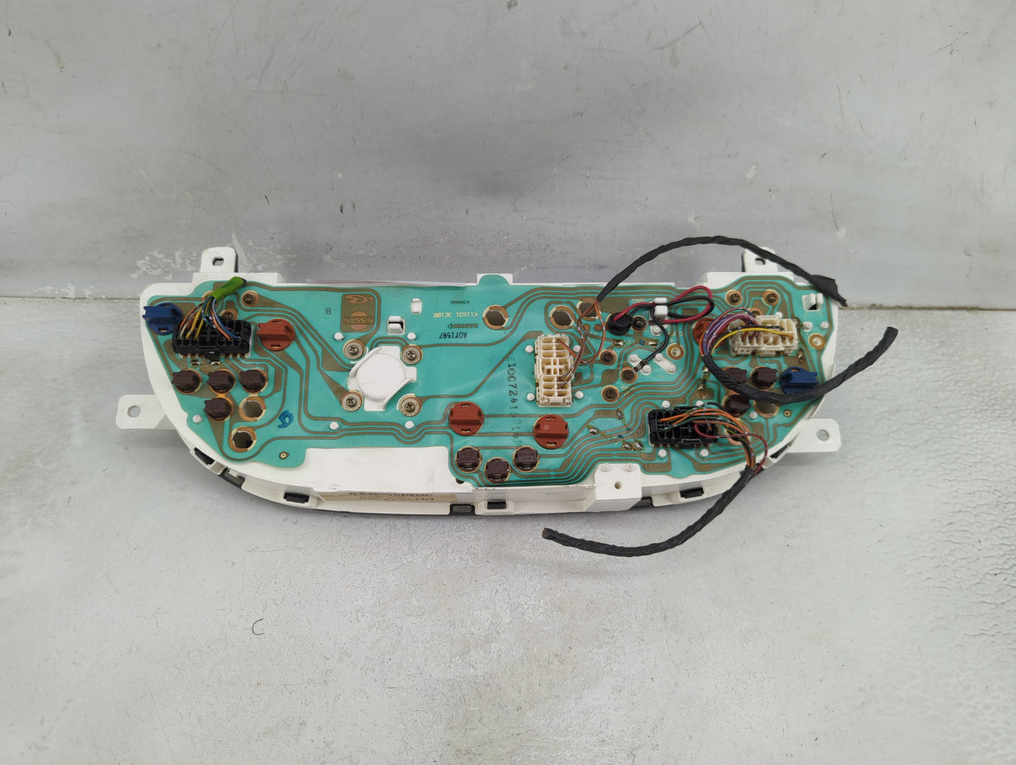 1998-1999 Nissan Altima Instrument Cluster Speedometer Gauges P/N:24610 9E001 Miles: Fits Fits 1998 1999 OEM Used Auto Parts