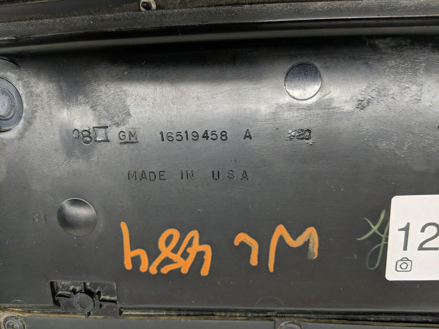 1997-1999 Oldsmobile Aurora Tail Light Assembly Driver Left OEM P/N:16519458 Fits Fits 1997 1998 1999 OEM Used Auto Parts - 