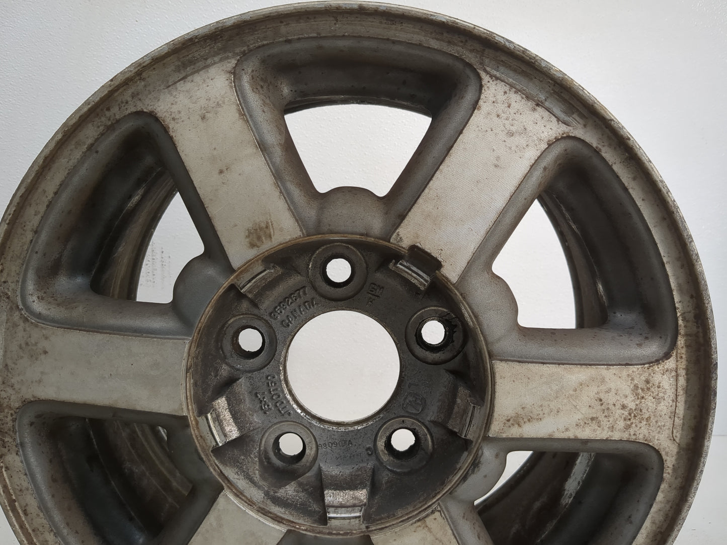 1998-2001 Oldsmobile Bravada Oem Wheel Rim 1220908 - Oemusedautoparts1.com