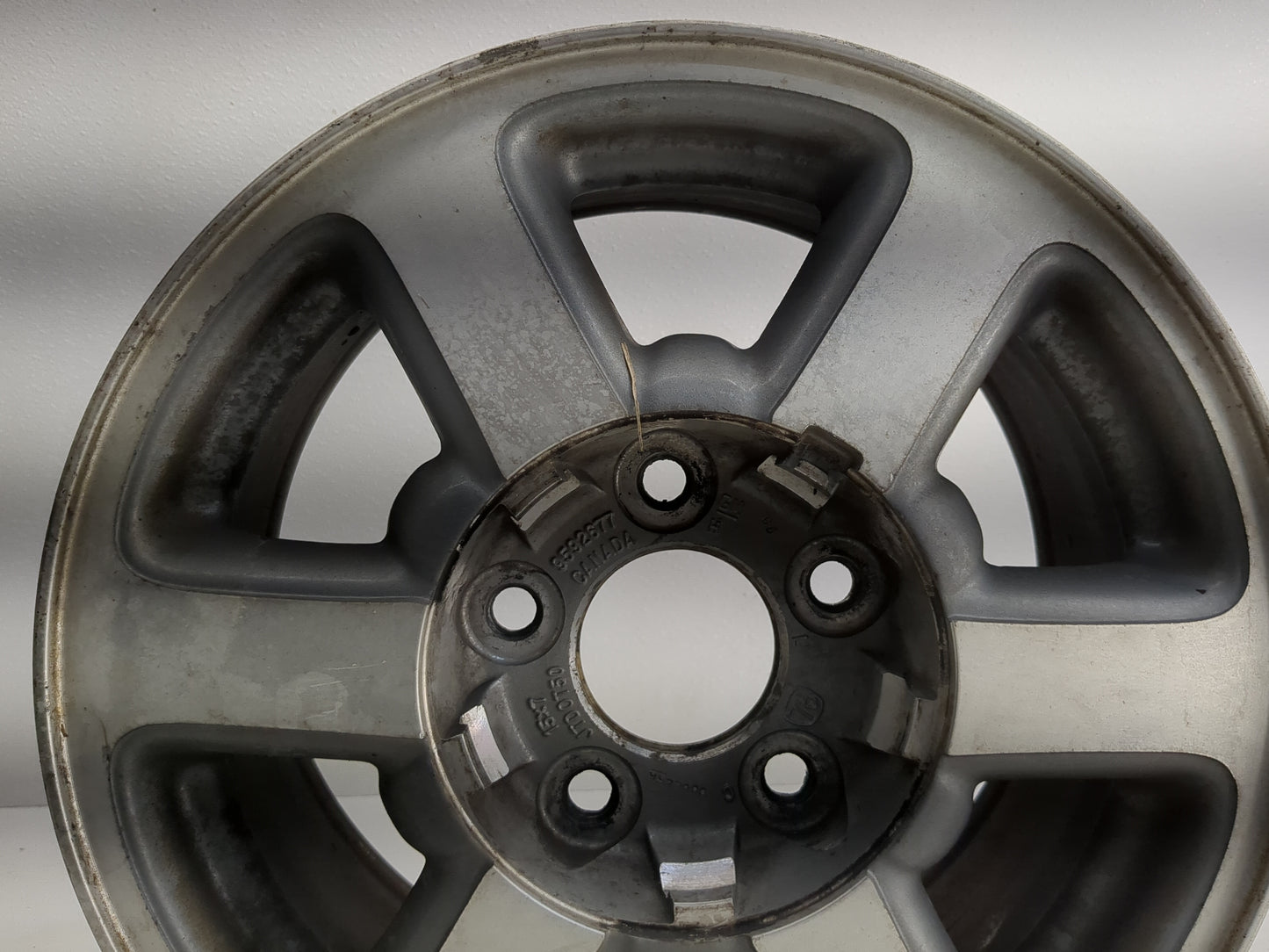 1998-2001 Oldsmobile Bravada Oem Wheel Rim 1220909 - Oemusedautoparts1.com