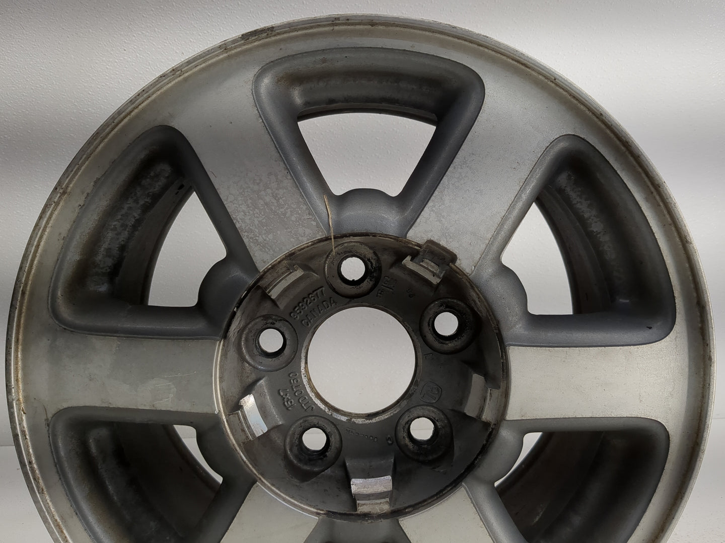 1998-2001 Oldsmobile Bravada Oem Wheel Rim 1220909 - Oemusedautoparts1.com