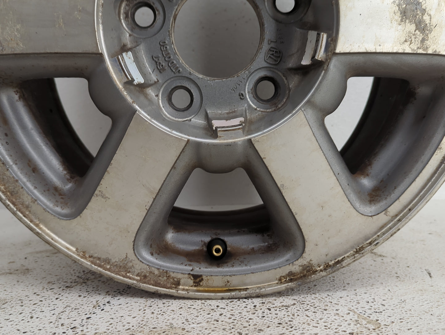 1998-2001 Oldsmobile Bravada Oem Wheel Rim 805251 - Oemusedautoparts1.com
