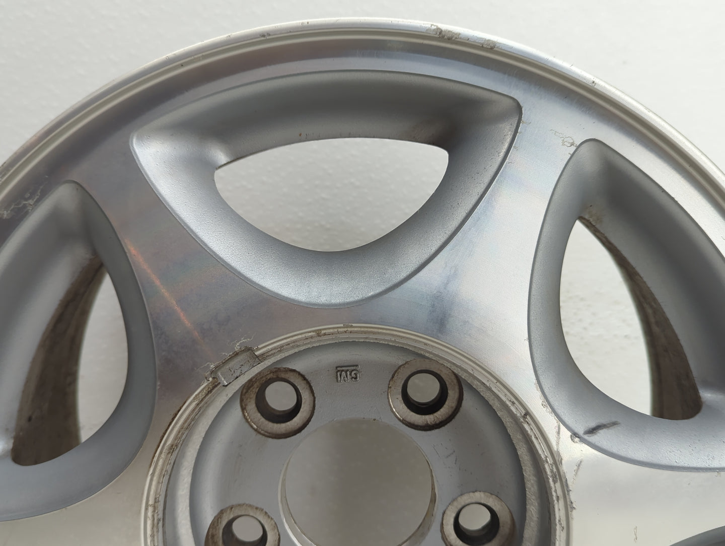 1997-1999 Oldsmobile Cutlass Oem Wheel Rim 922118 - Oemusedautoparts1.com