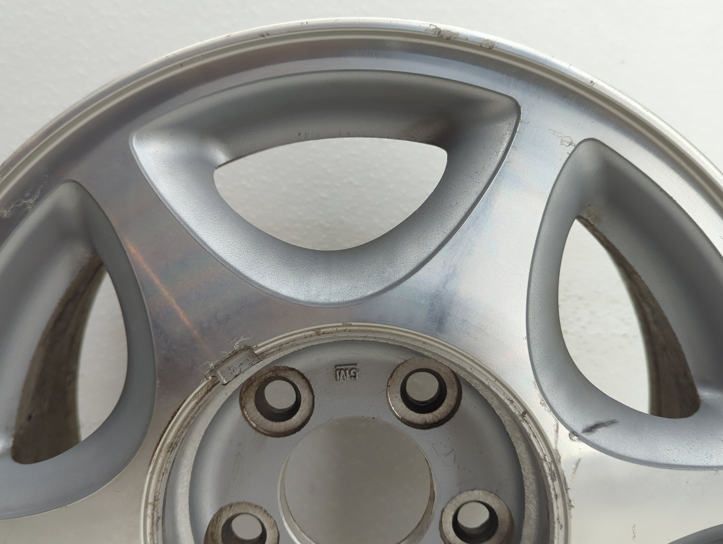 1997-1999 Oldsmobile Cutlass Oem Wheel Rim 922118 - Oemusedautoparts1.com