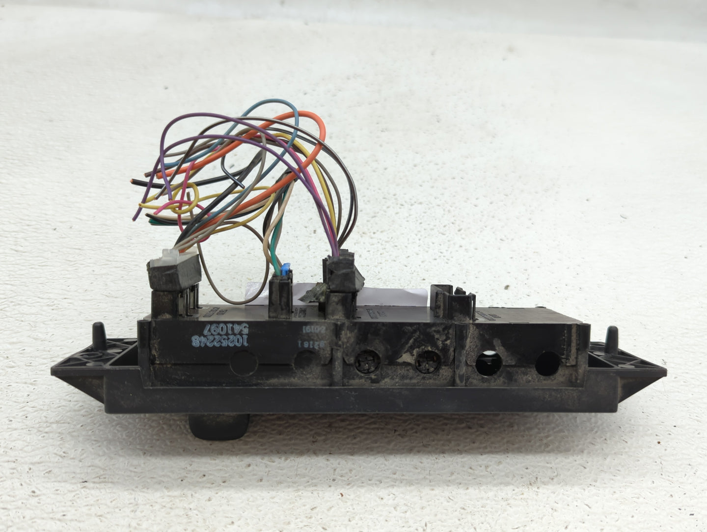 1998 Oldsmobile Silhouette Climate Control Module Temperature AC/Heater Replacement P/N:10252248 Fits OEM Used Auto Parts - 