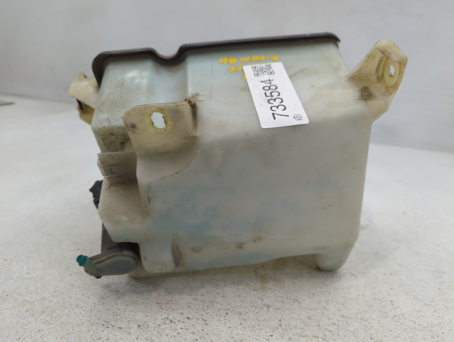 1998 Plymouth Concord Windshield Washer Fluid Reservoir Bottle Oem - Oemusedautoparts1.com