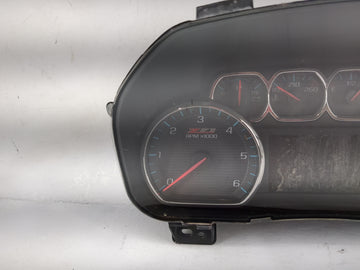 1998 Pontiac Firebird Instrument Cluster Speedometer Gauges P/N:28333223 Miles: Fits OEM Used Auto Parts
