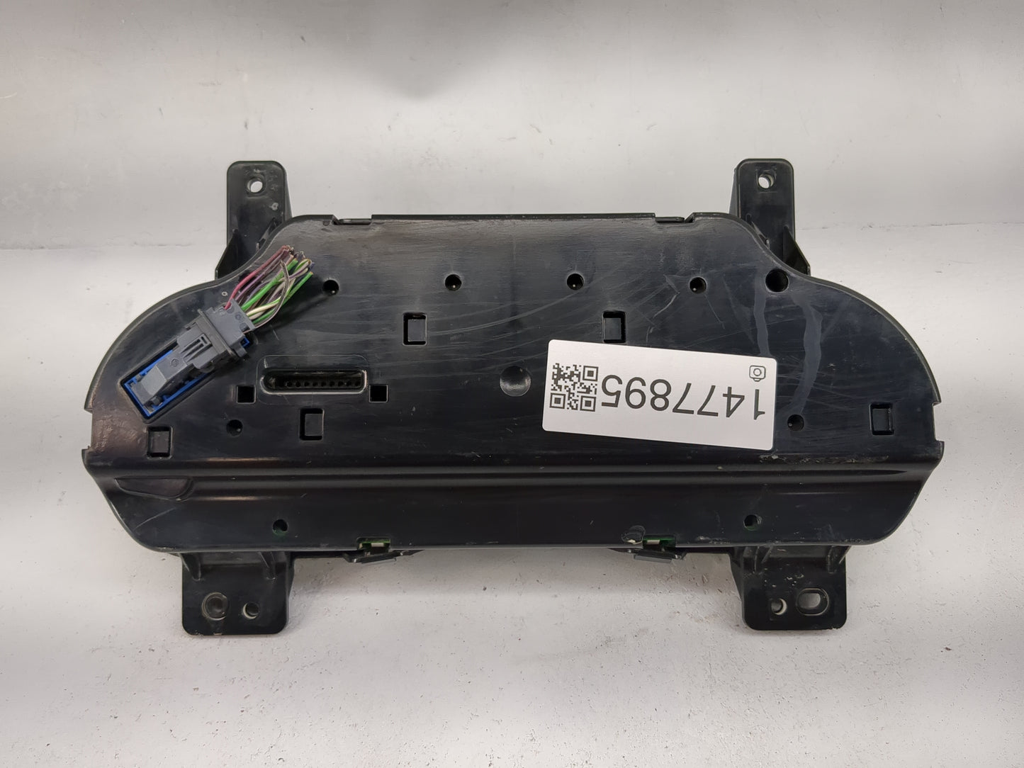 1998 Pontiac Firebird Instrument Cluster Speedometer Gauges P/N:28333223 Miles: Fits OEM Used Auto Parts - Oemusedautoparts1